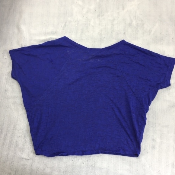 Seductions Cropped Tee Short Sleeve - Picture 4 of 8